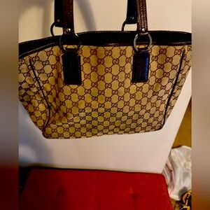 Authentic Gucci tote bag